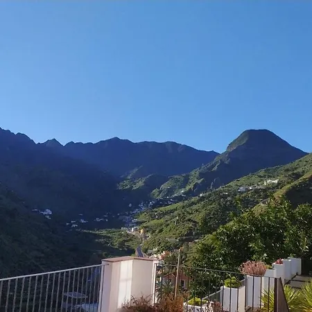 Casa La Sabina Roja 1 - Casa Con Impresionantes Vistas Sobre Y El Mar * Hermigua