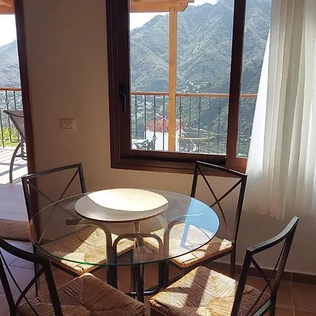 Casa La Sabina Roja 1 - Casa Con Impresionantes Vistas Sobre Y El Mar Holiday home Hermigua